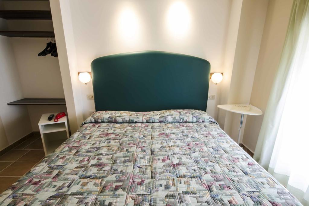 Hotel Tarconte Tarquinia Dış mekan fotoğraf
