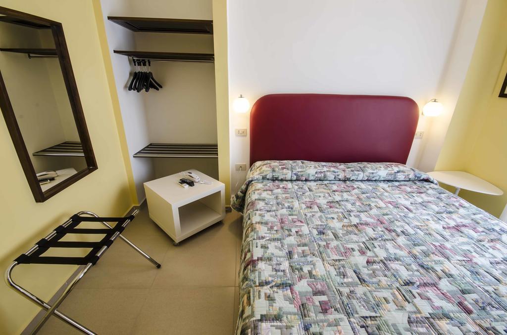 Hotel Tarconte Tarquinia Dış mekan fotoğraf