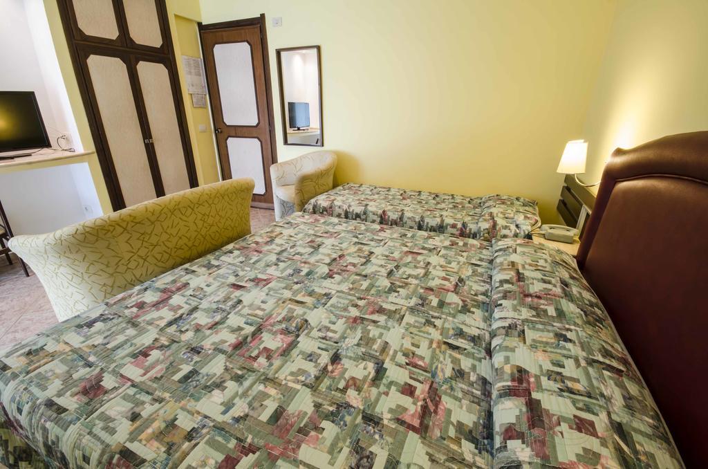 Hotel Tarconte Tarquinia Dış mekan fotoğraf
